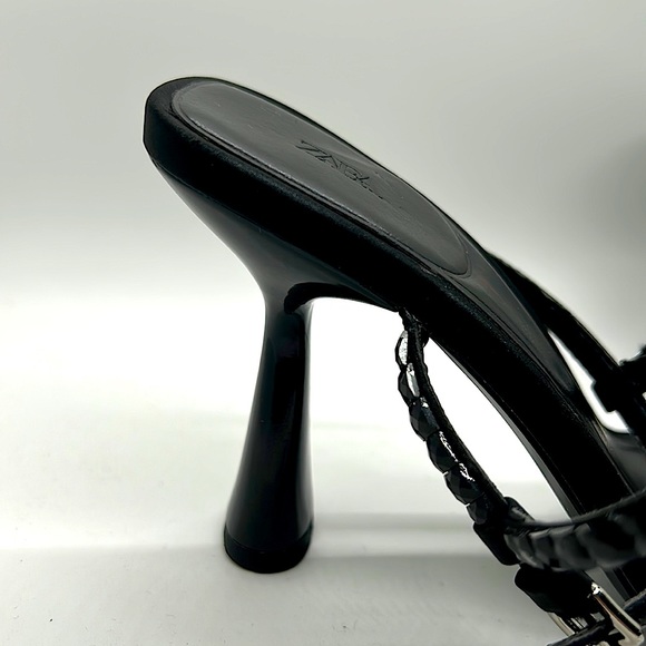 Zara Sexy Black Jeweled Ankle Strap High Heel Shoes **Sz 36/US Sz 6** 🔥🔥 - Picture 3 of 4